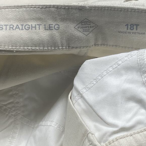 St. John’s Bay Jeans Women’s Size 18 Tall Birch Straight Leg Mid-Rise NWT $50 - Picture 6 of 9